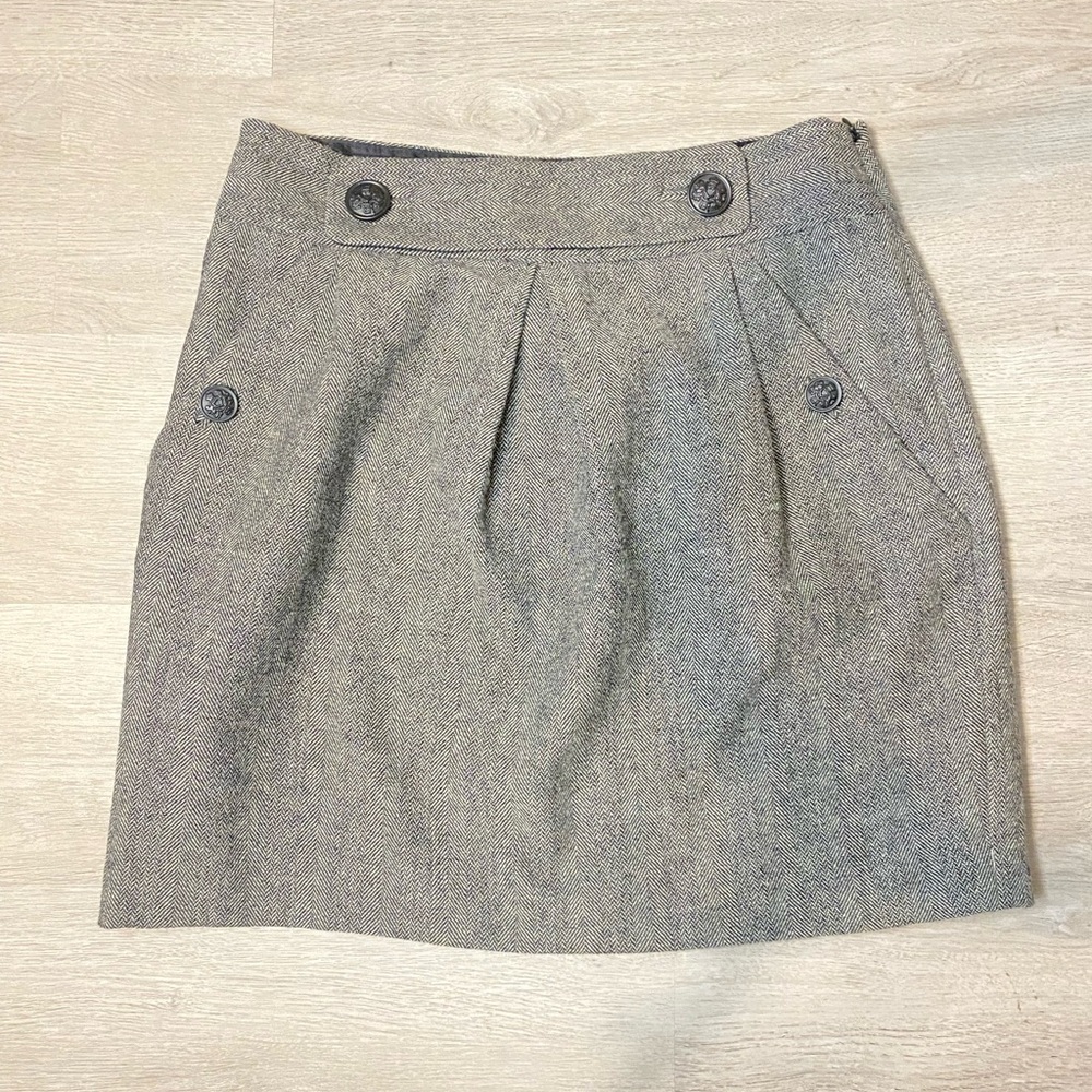 Banana Republic Gray Women's Skirt, Size 0, Dressy casual, work and wedding